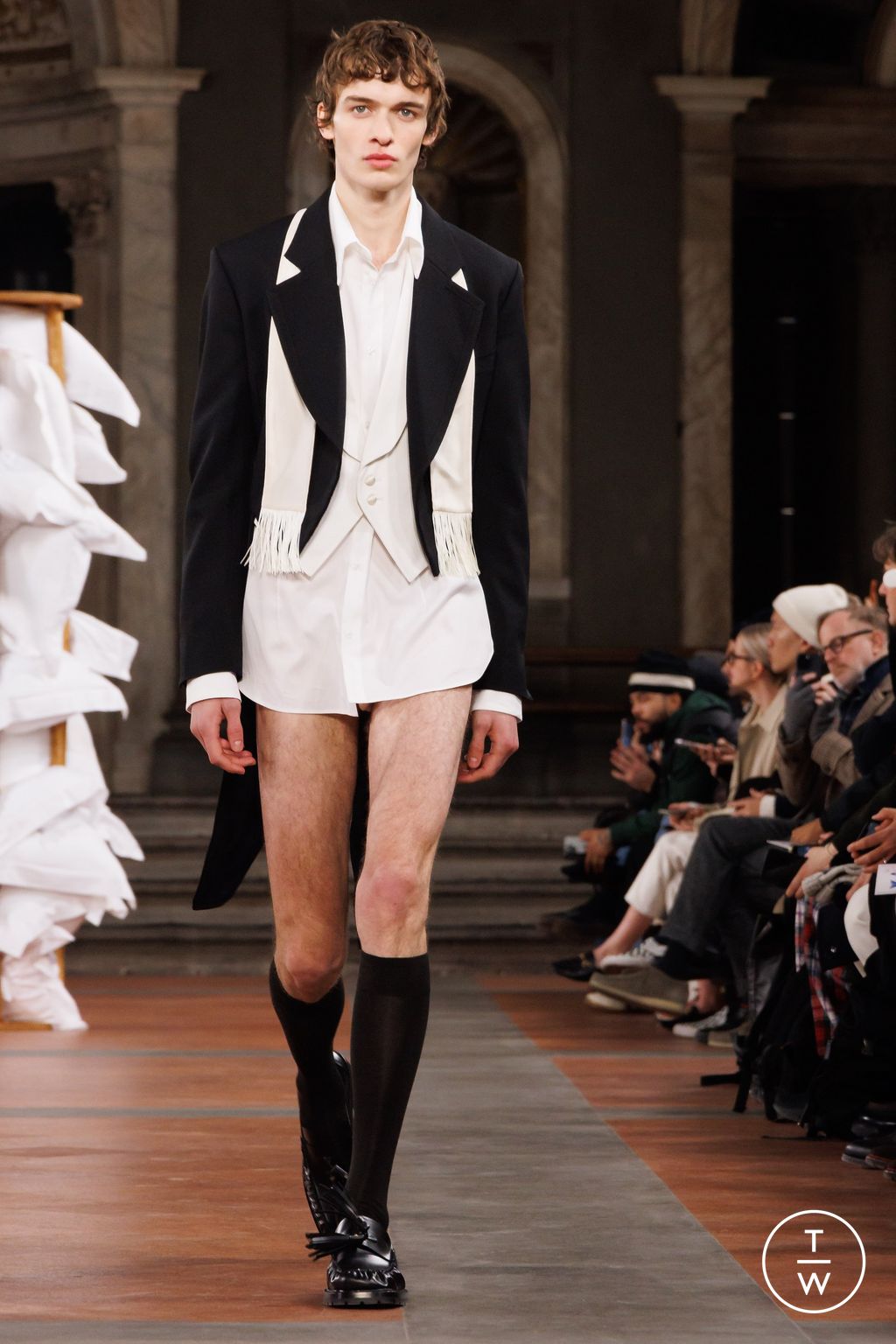 Fashion Week Florence - Pitti Fall/Winter 2024 look 1 de la collection S.S.Daley menswear