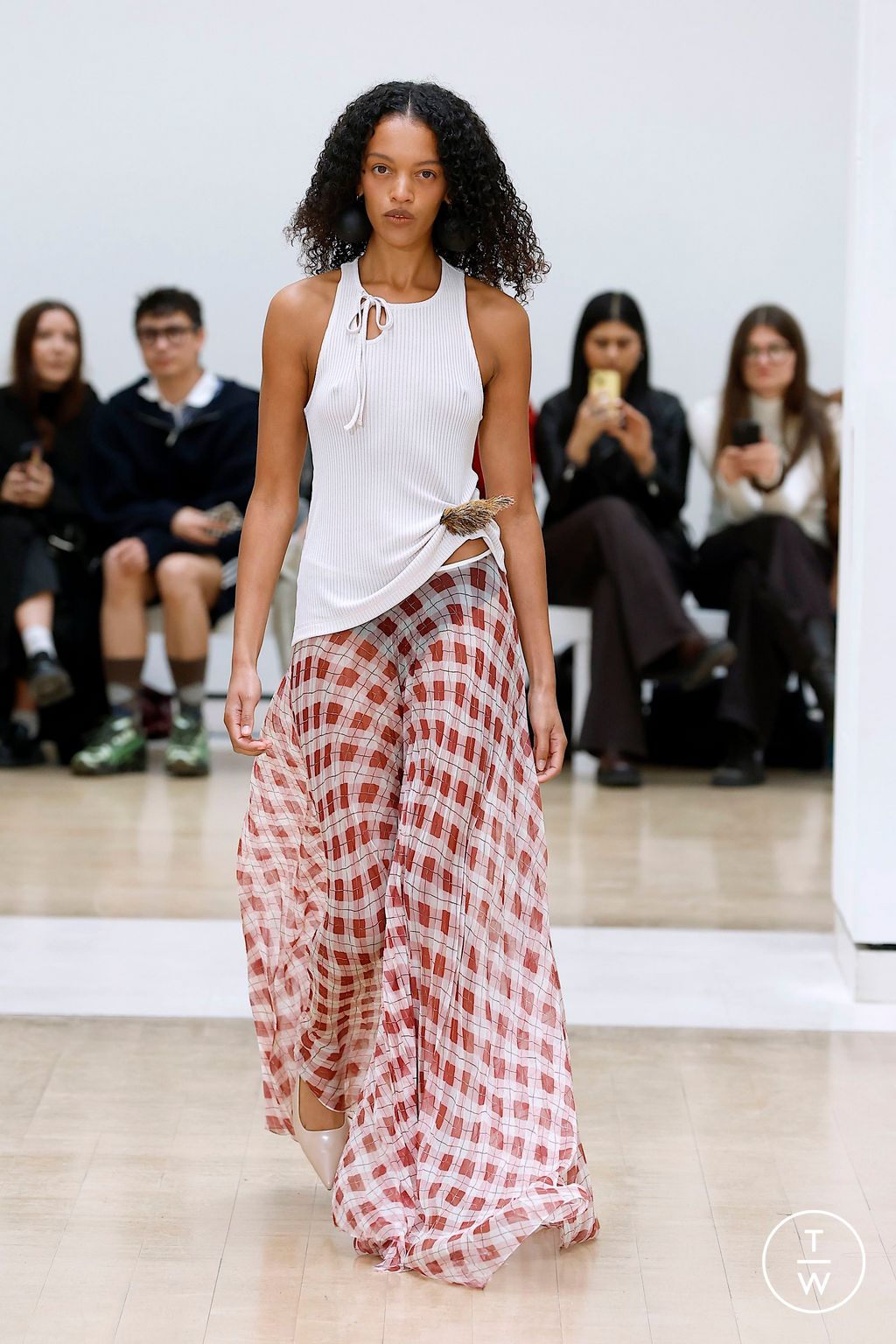 Fashion Week London Spring/Summer 2025 look 11 from the S.S.Daley collection womenswear