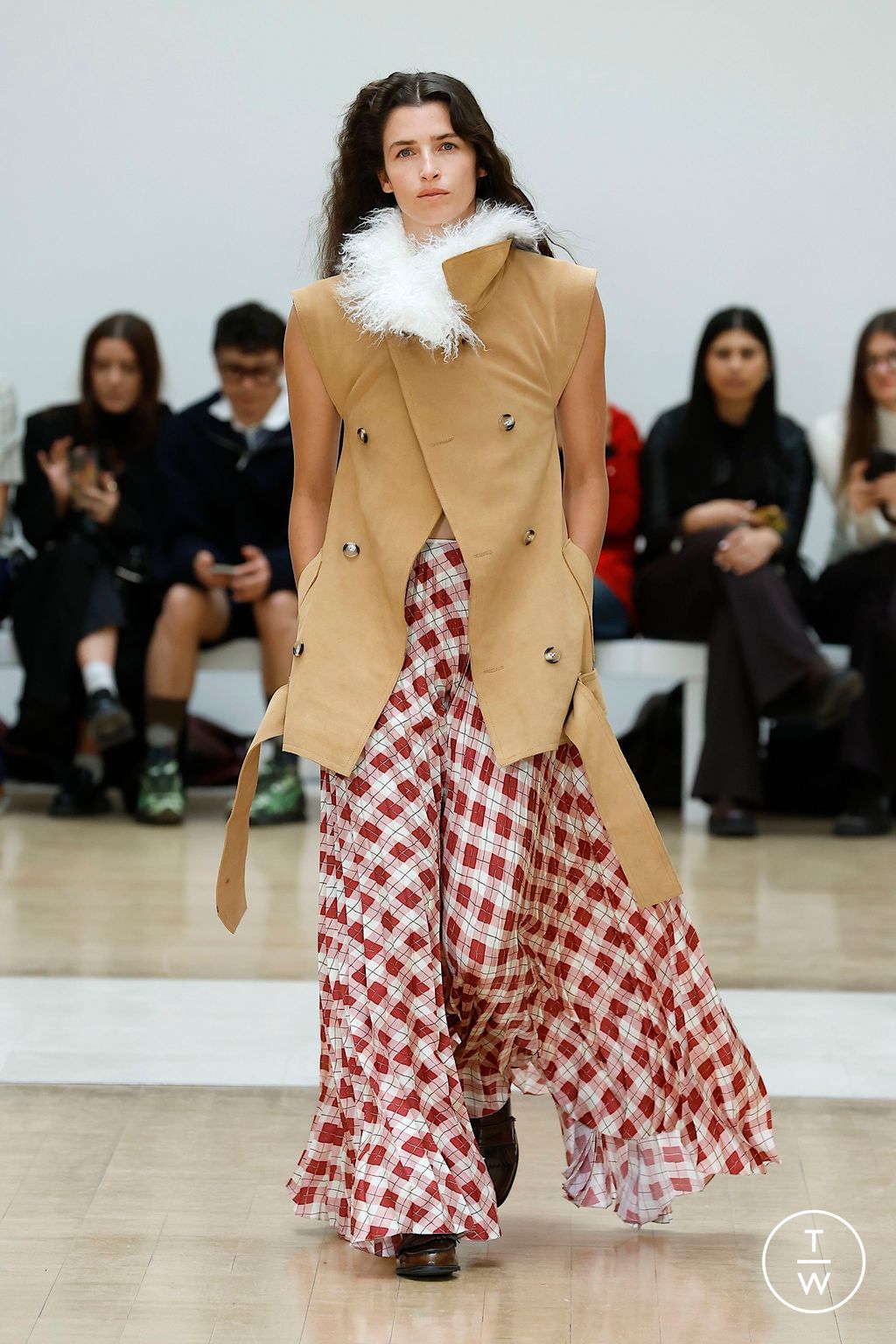 Fashion Week London Spring-Summer 2025 look 14 from the S.S.Daley collection womenswear