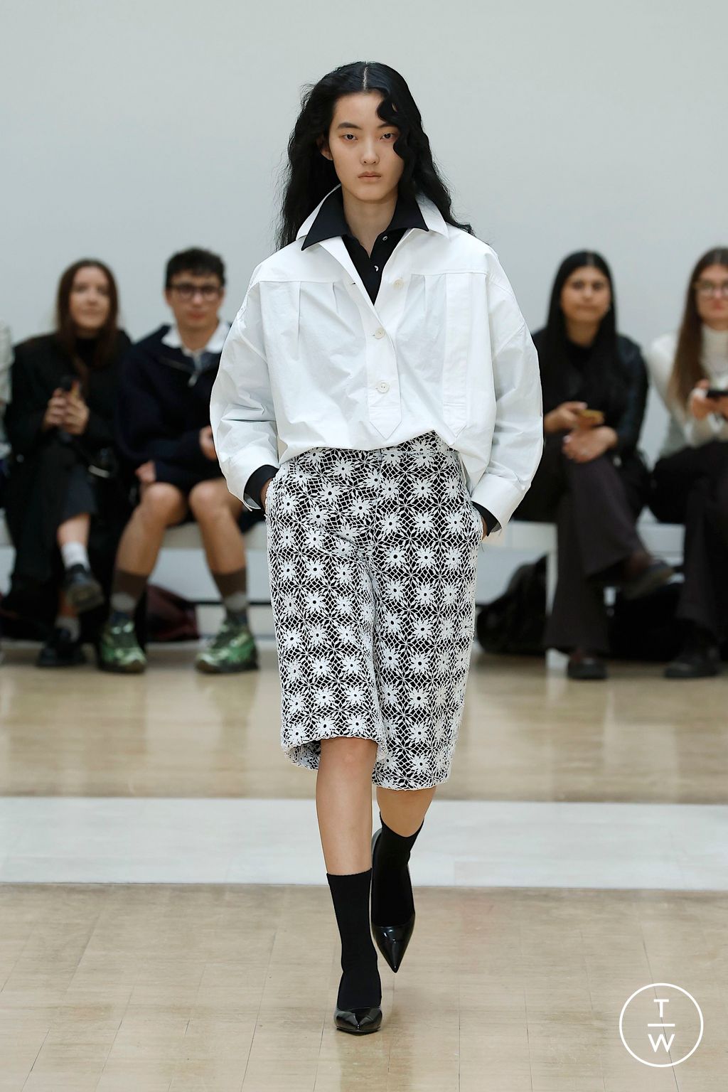 Fashion Week London Spring/Summer 2025 look 18 from the S.S.Daley collection womenswear