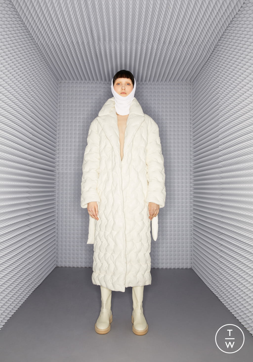 Fashion Week Milan Fall/Winter 2020 look 14 from the Ssheena collection womenswear