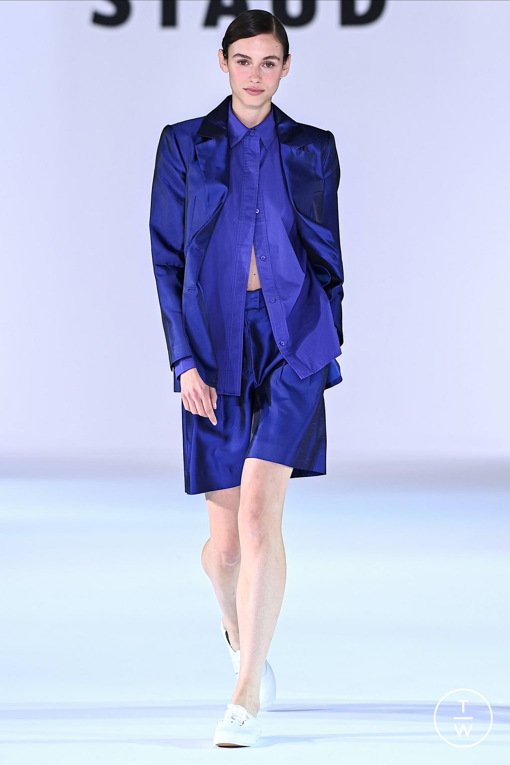 Fashion Week New York Spring/Summer 2024 look 29 from the Staud collection womenswear