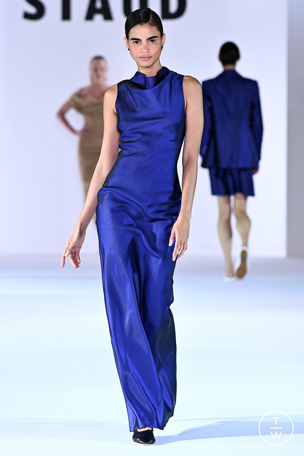 Fashion Week New York Spring/Summer 2024 look 30 from the Staud collection womenswear