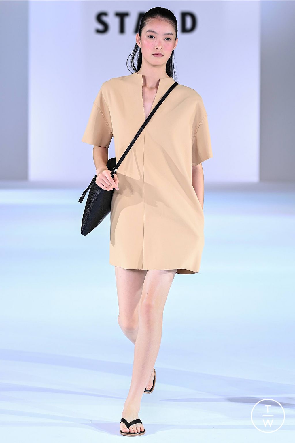 Fashion Week New York Spring/Summer 2024 look 32 from the Staud collection womenswear