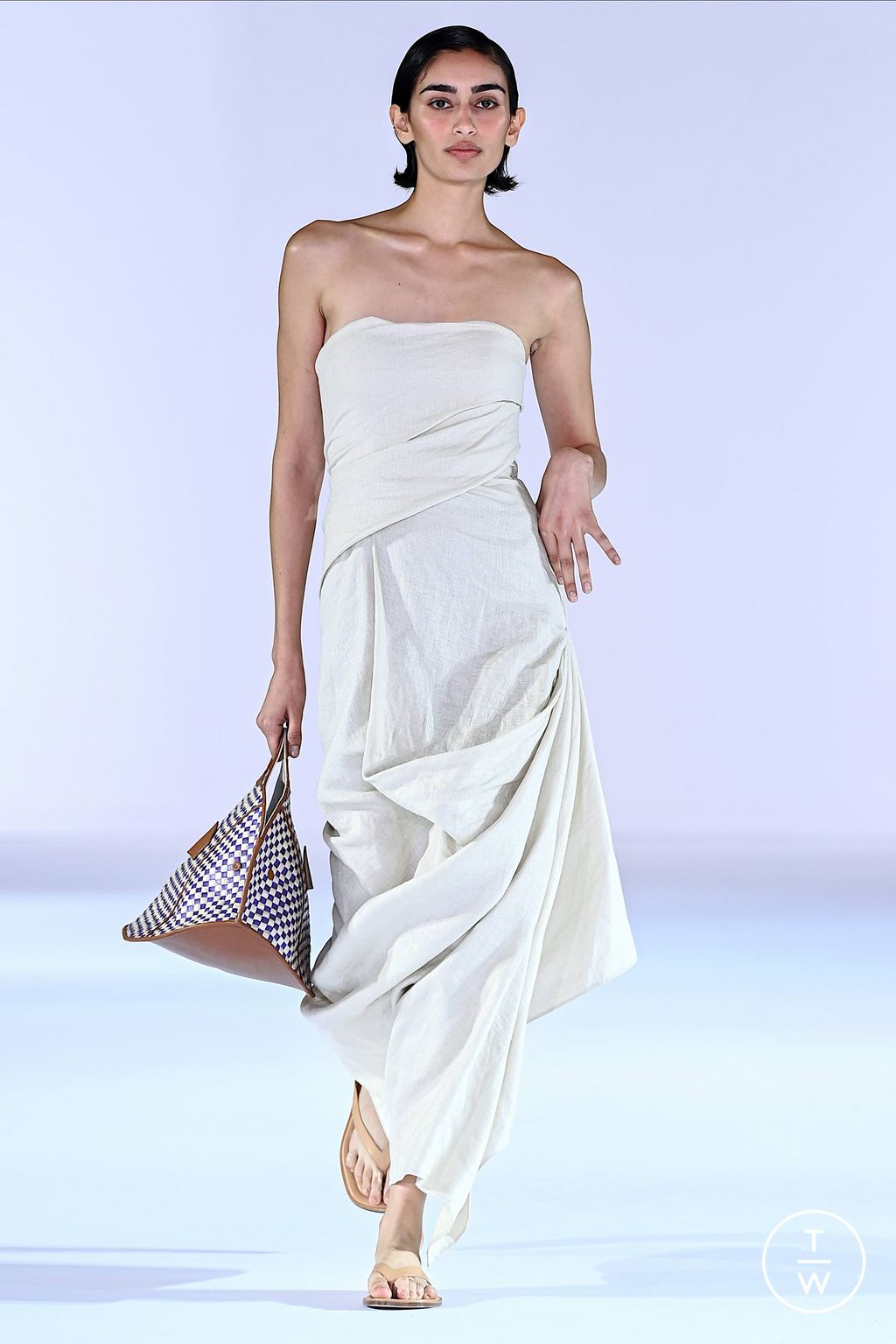Fashion Week New York Spring/Summer 2024 look 35 from the Staud collection womenswear