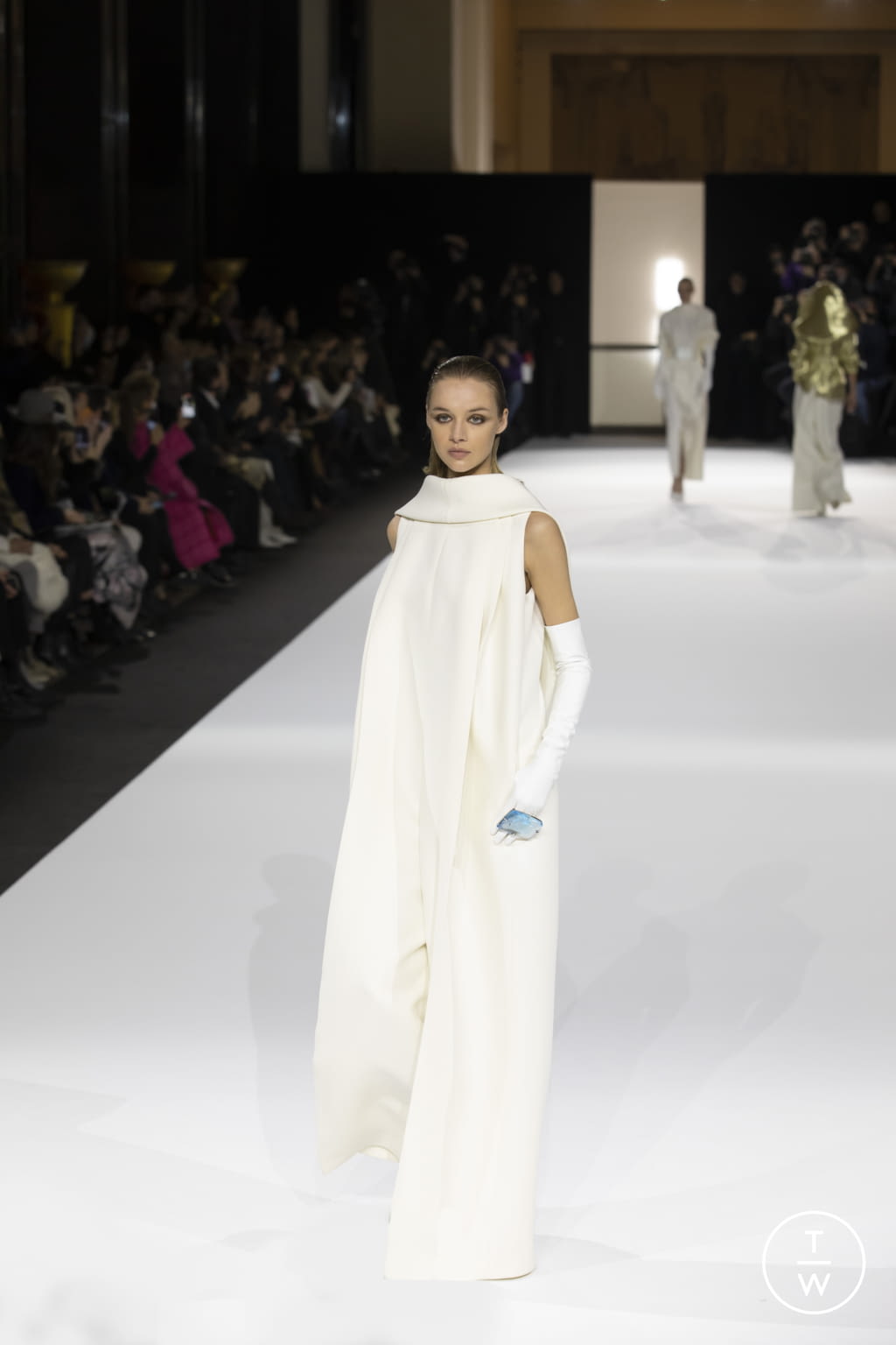 Fashion Week Paris Spring/Summer 2022 look 13 from the Stephane Rolland collection 高级定制