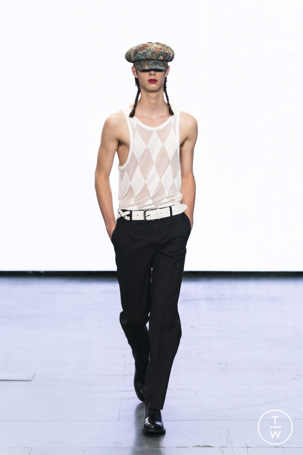 Fashion Week London Spring/Summer 2022 look 12 from the Stefan Cooke collection 男装
