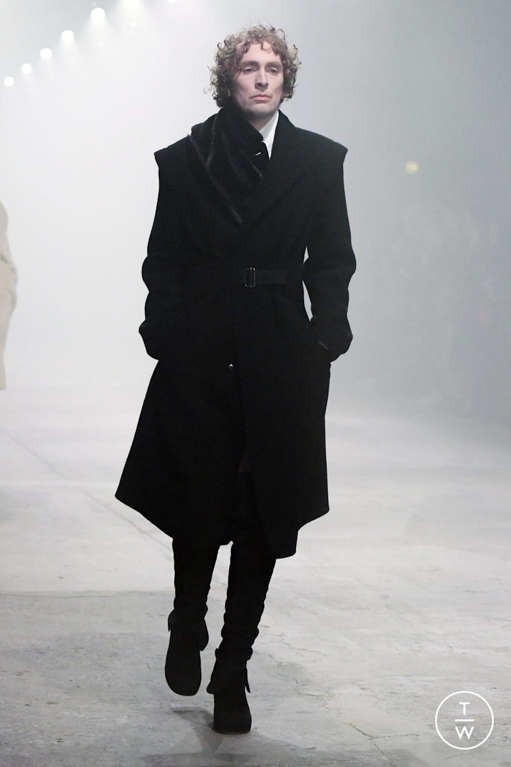 Fashion Week Florence - Pitti Fall/Winter 2020 look 9 from the Stefano Pilati for RANDOM IDENTITIES collection menswear