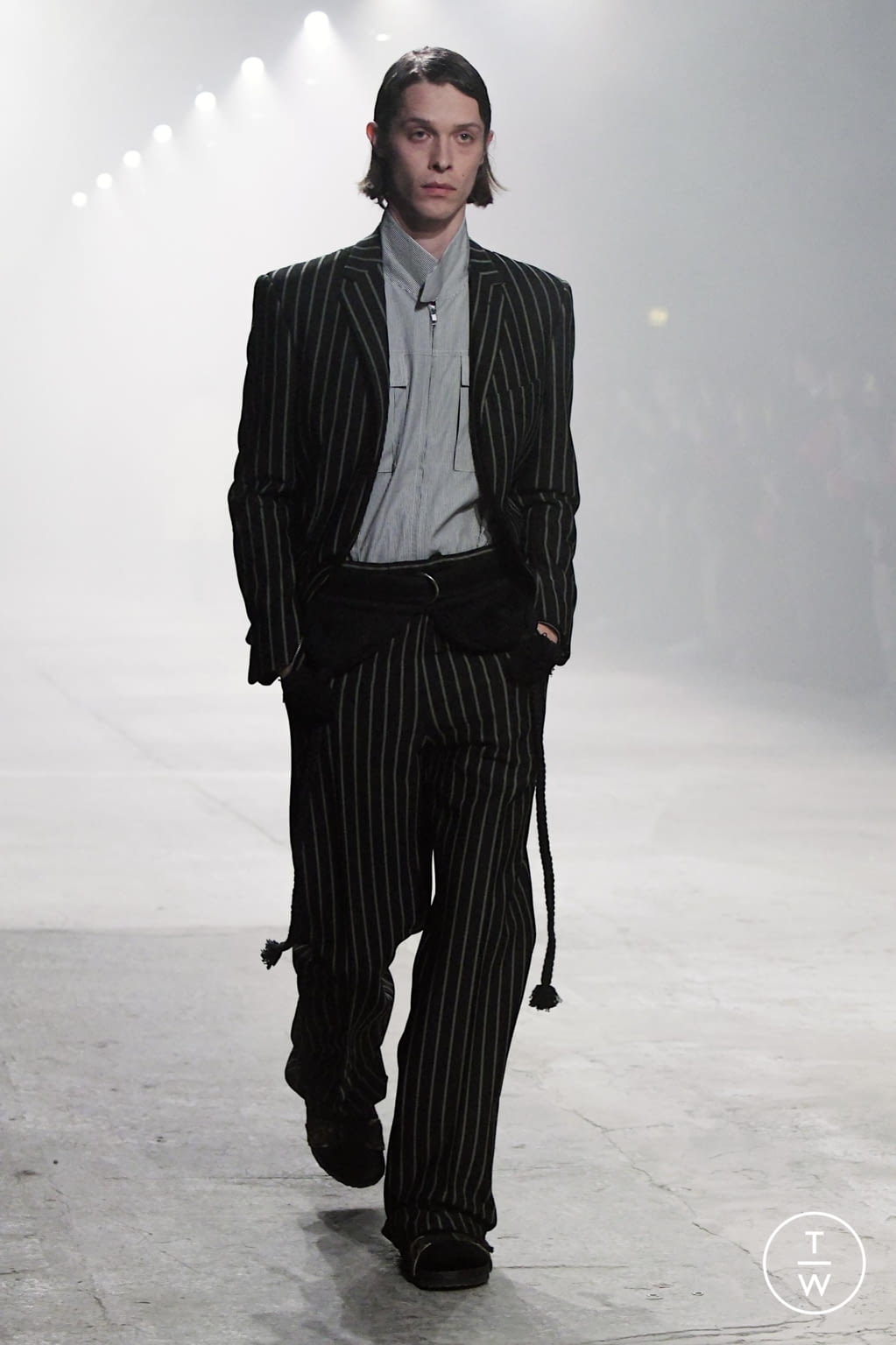 Fashion Week Florence - Pitti Fall/Winter 2020 look 11 from the Stefano Pilati for RANDOM IDENTITIES collection menswear