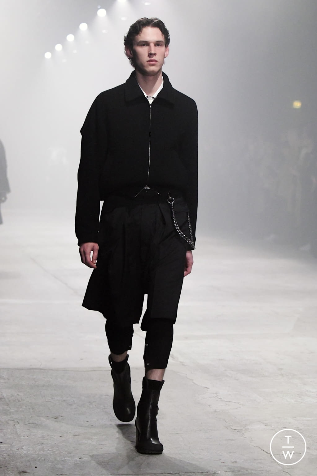 Fashion Week Florence - Pitti Fall/Winter 2020 look 23 from the Stefano Pilati for RANDOM IDENTITIES collection 男装