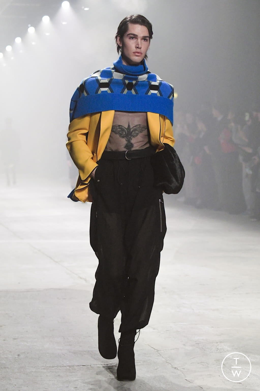 Fashion Week Florence - Pitti Fall/Winter 2020 look 37 de la collection Stefano Pilati for RANDOM IDENTITIES menswear