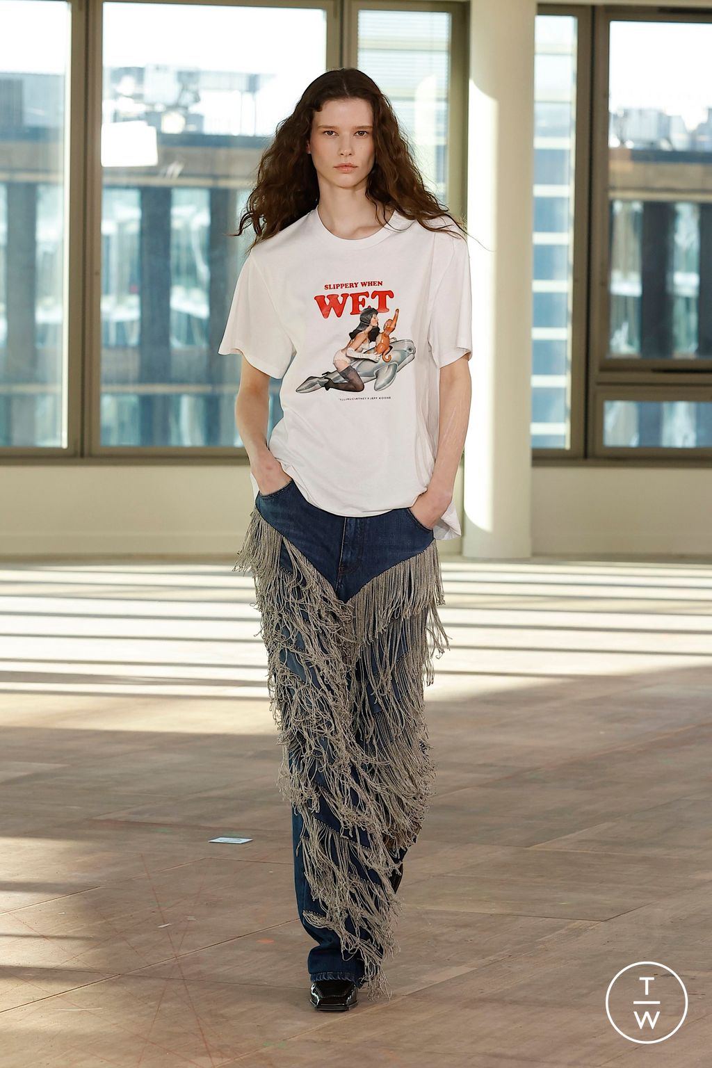 Fashion Week Paris Fall/Winter 2025 look 13 from the Stella McCartney collection womenswear