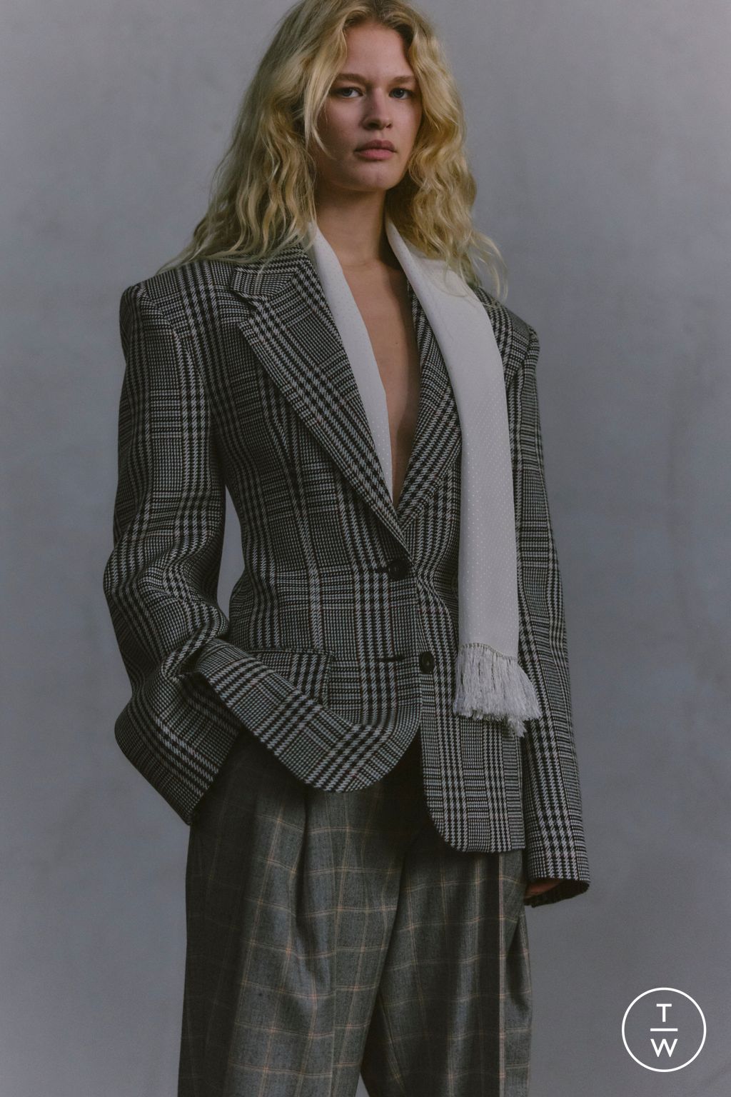 Fashion Week Paris Pre-Fall 2026 look 1 from the Stella McCartney collection womenswear