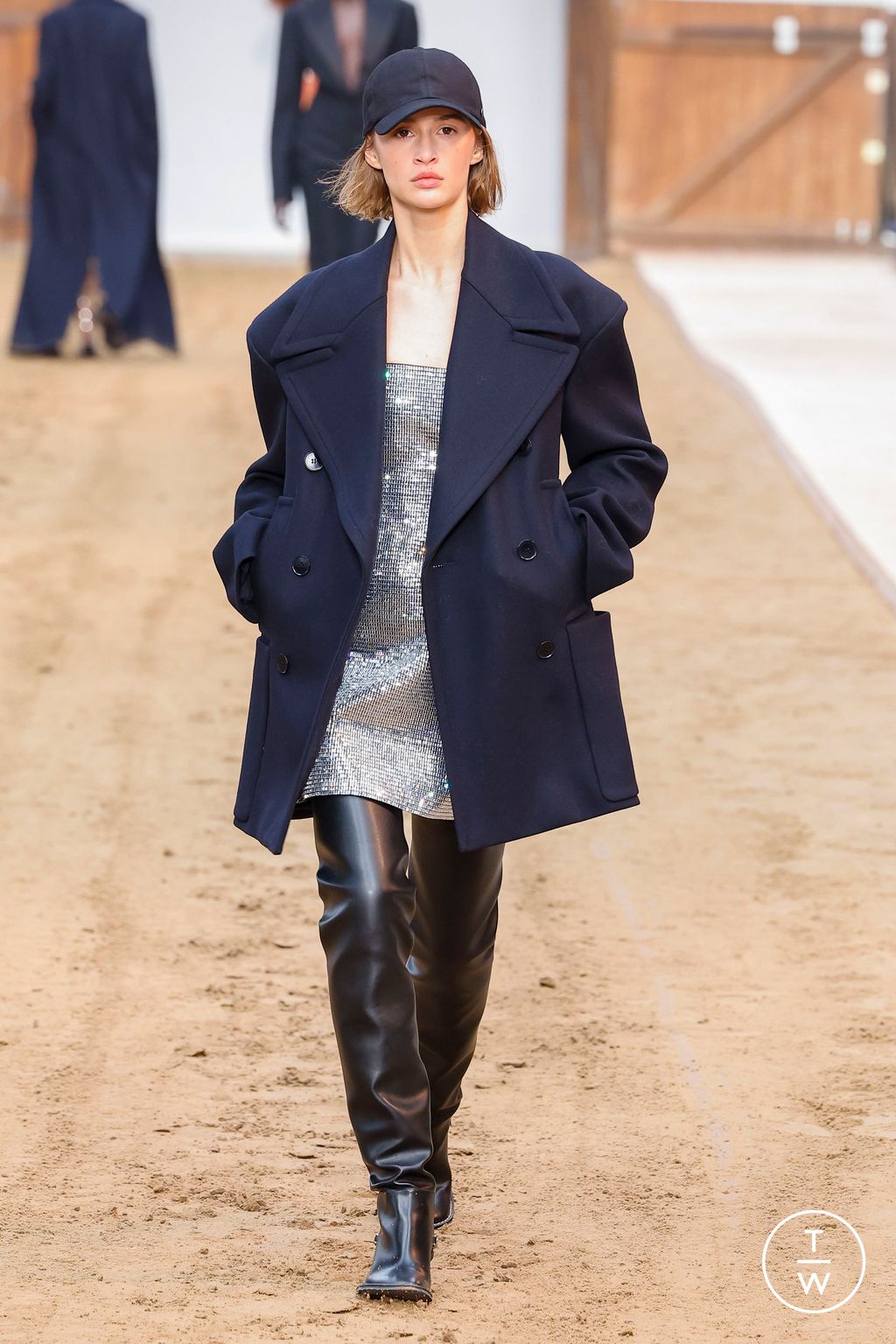Fashion Week Paris Fall/Winter 2023 look 47 from the Stella McCartney collection womenswear