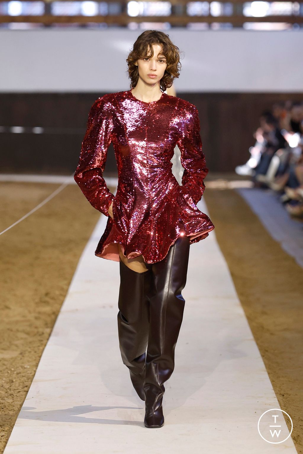 Fashion Week Paris Fall/Winter 2026 look 47 from the Stella McCartney collection womenswear