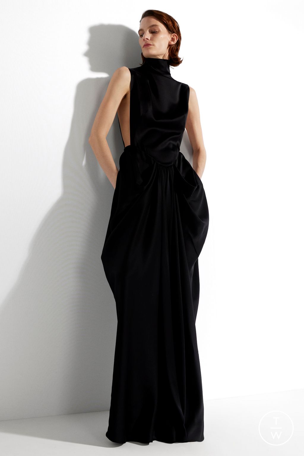 Fashion Week Paris Pre-Fall 2025 look 37 from the Stella McCartney collection womenswear