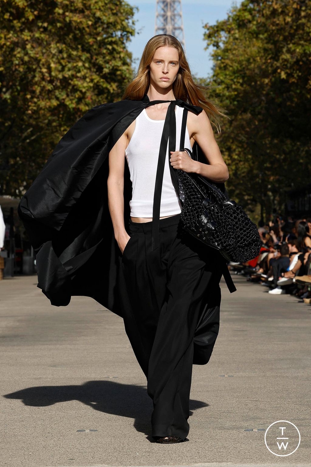Fashion Week Paris Spring/Summer 2024 look 11 from the Stella McCartney collection womenswear