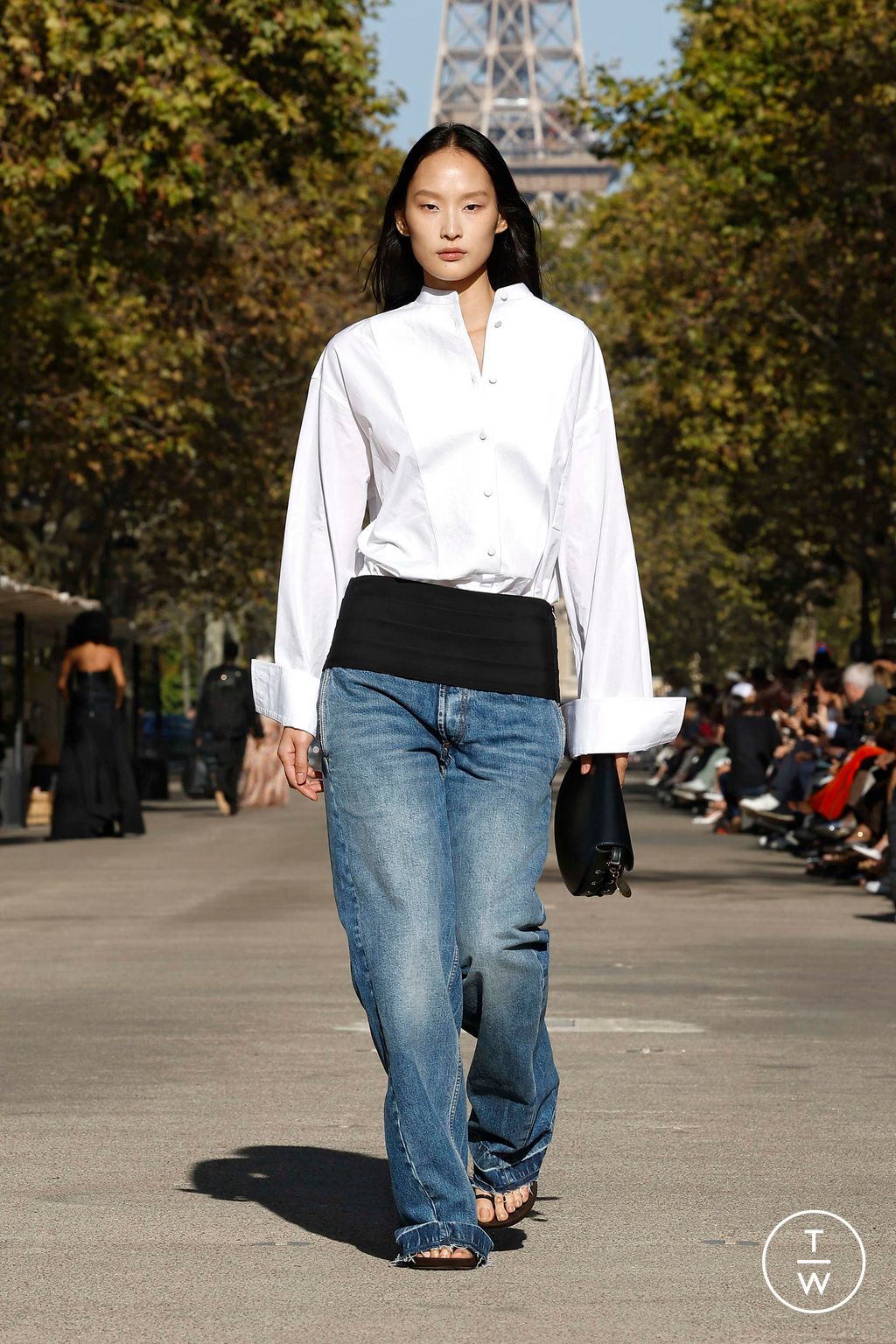 Fashion Week Paris Spring/Summer 2024 look 26 from the Stella McCartney collection womenswear