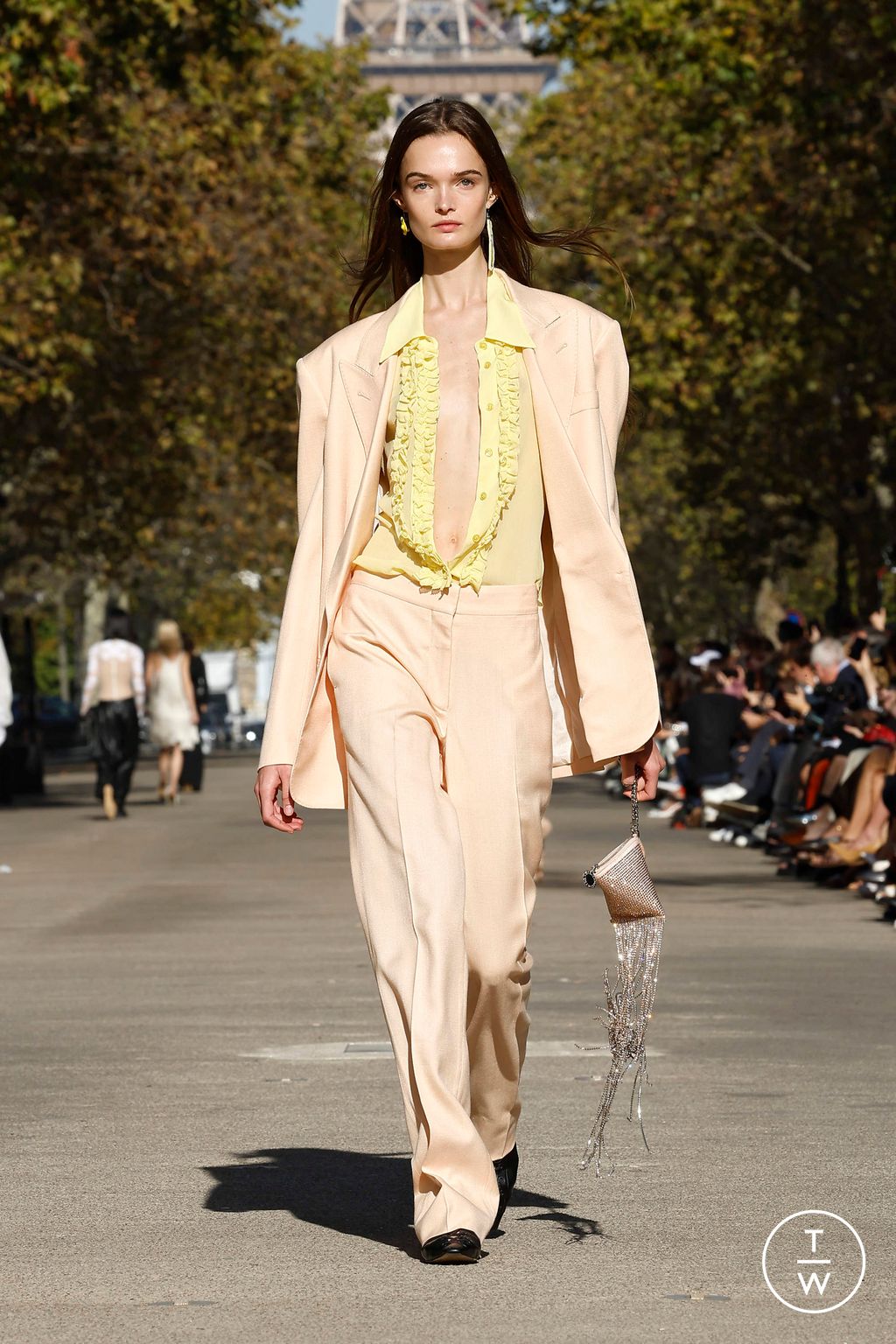 Fashion Week Paris Spring/Summer 2024 look 46 from the Stella McCartney collection 女装