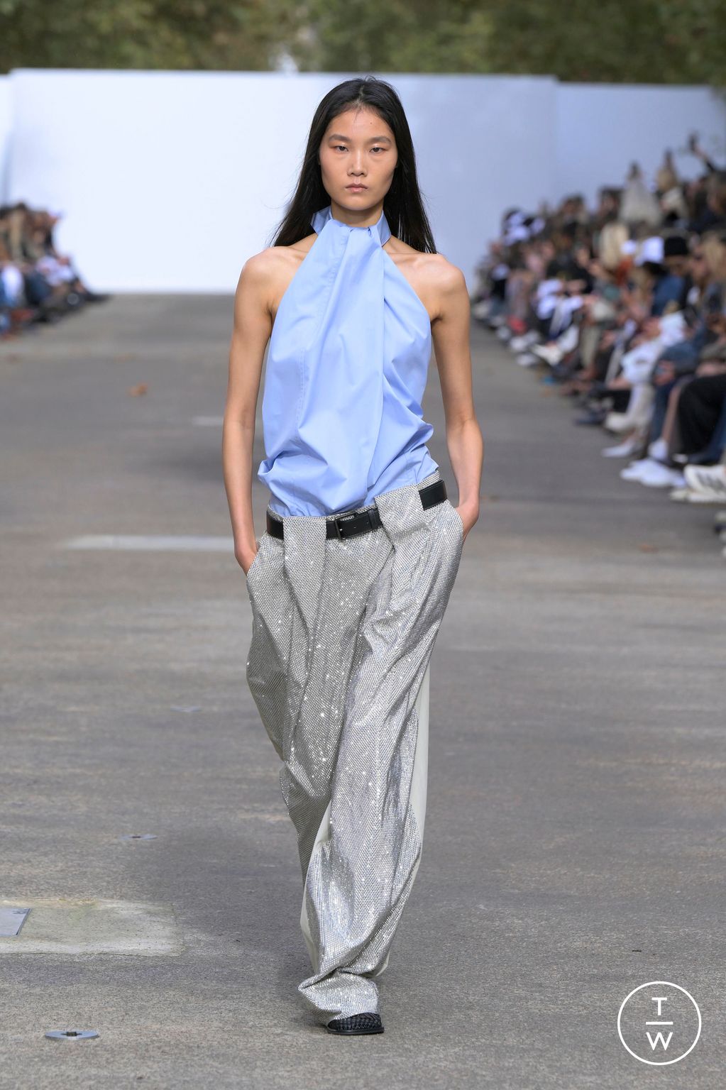 Fashion Week Paris Spring/Summer 2025 look 3 from the Stella McCartney collection womenswear