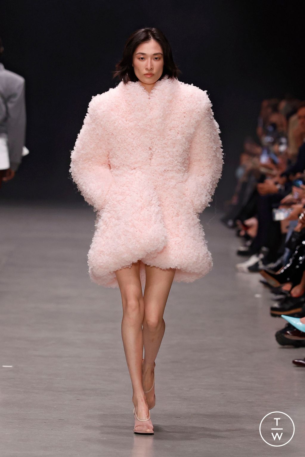 Fashion Week Paris Spring/Summer 2026 look 4 from the Stella McCartney collection womenswear