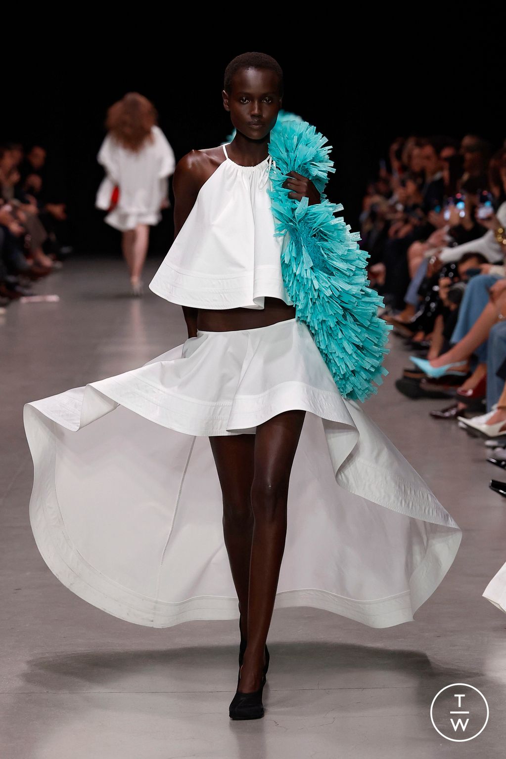 Fashion Week Paris Spring/Summer 2026 look 16 from the Stella McCartney collection womenswear