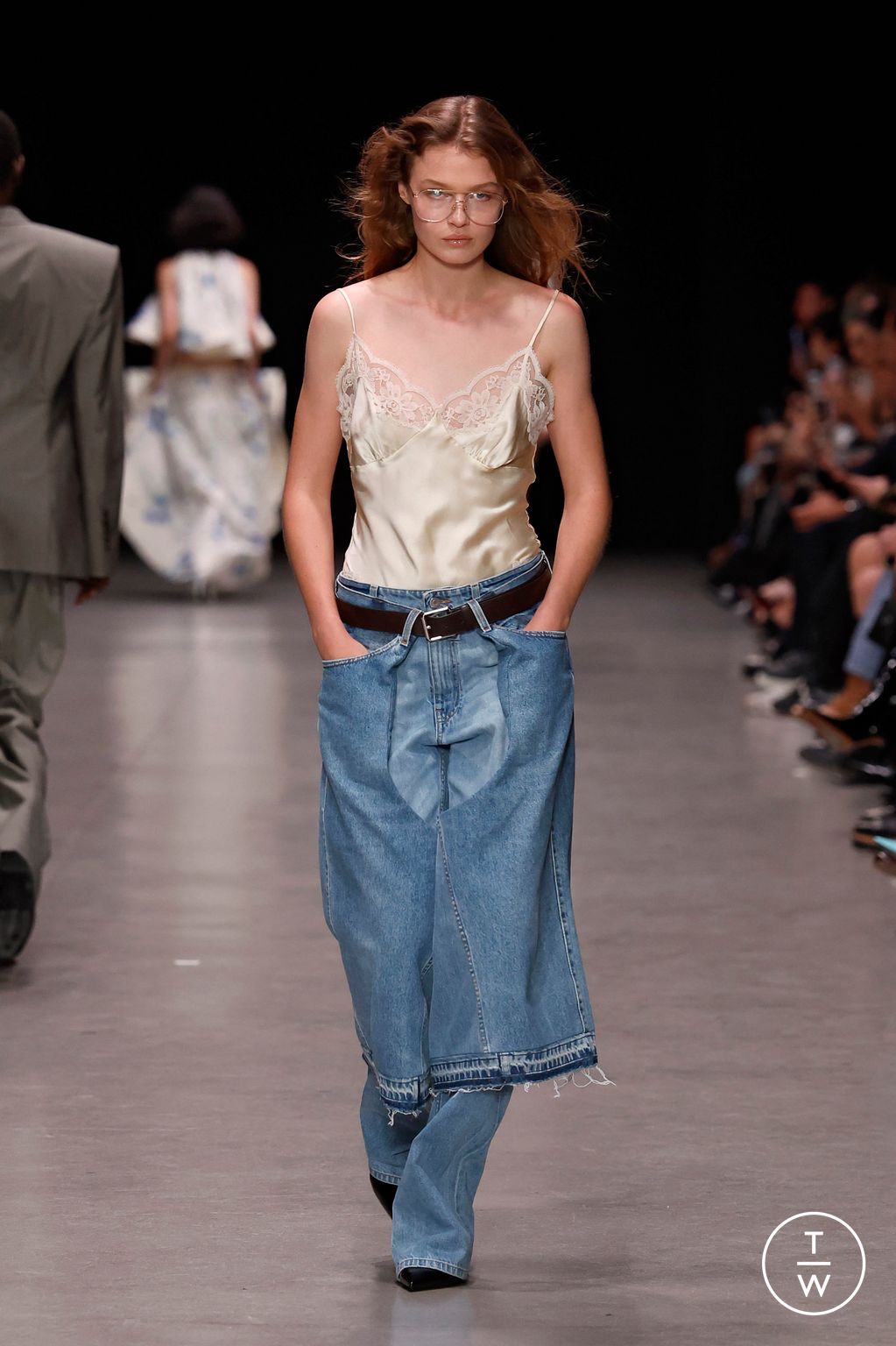 Fashion Week Paris Spring/Summer 2026 look 27 from the Stella McCartney collection womenswear