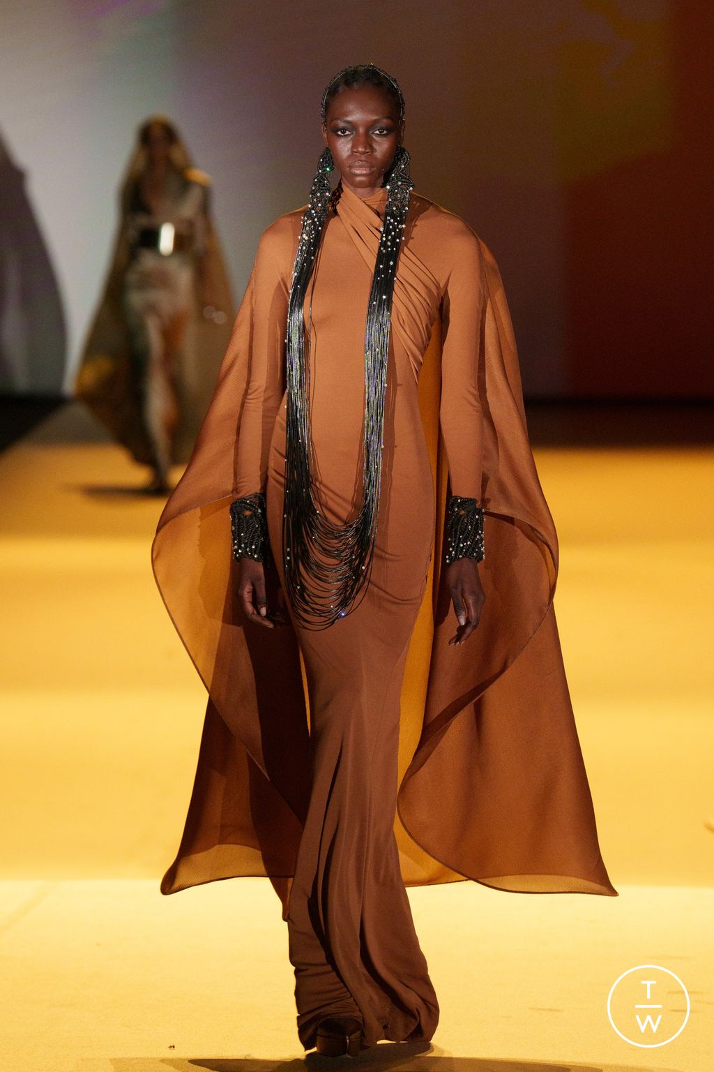 Fashion Week Paris Spring/Summer 2024 look 4 de la collection Stephane Rolland couture