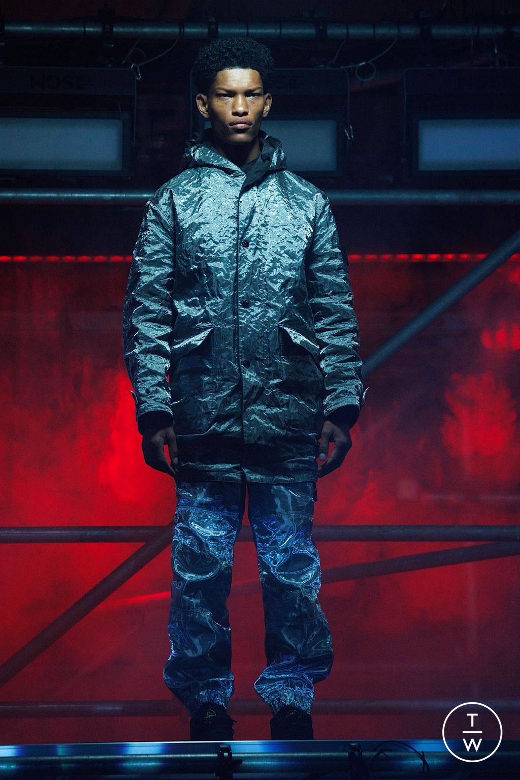 Fashion Week Milan Fall/Winter 2024 look 10 from the Stone Island collection 男装