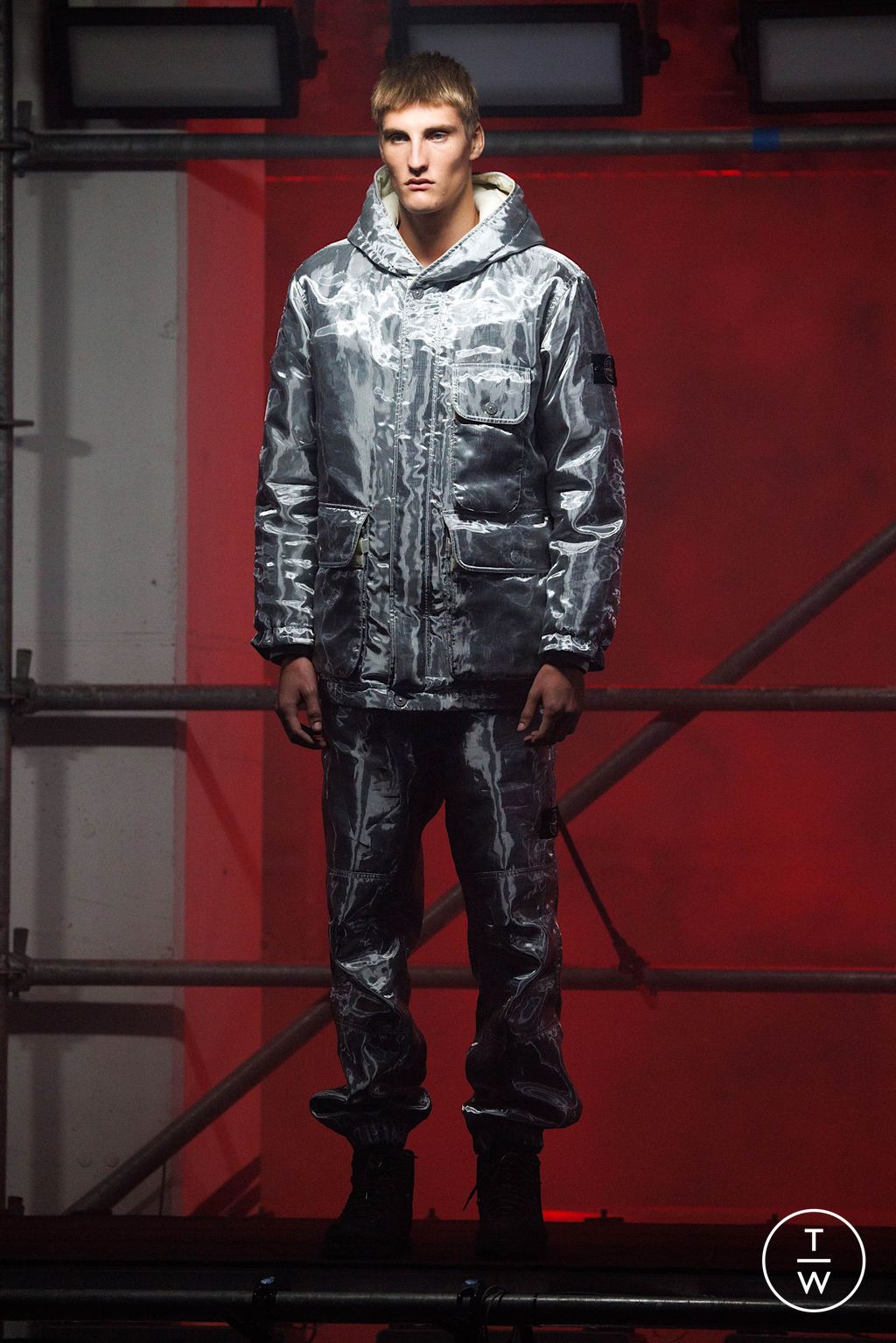 Fashion Week Milan Fall/Winter 2024 look 14 from the Stone Island collection menswear
