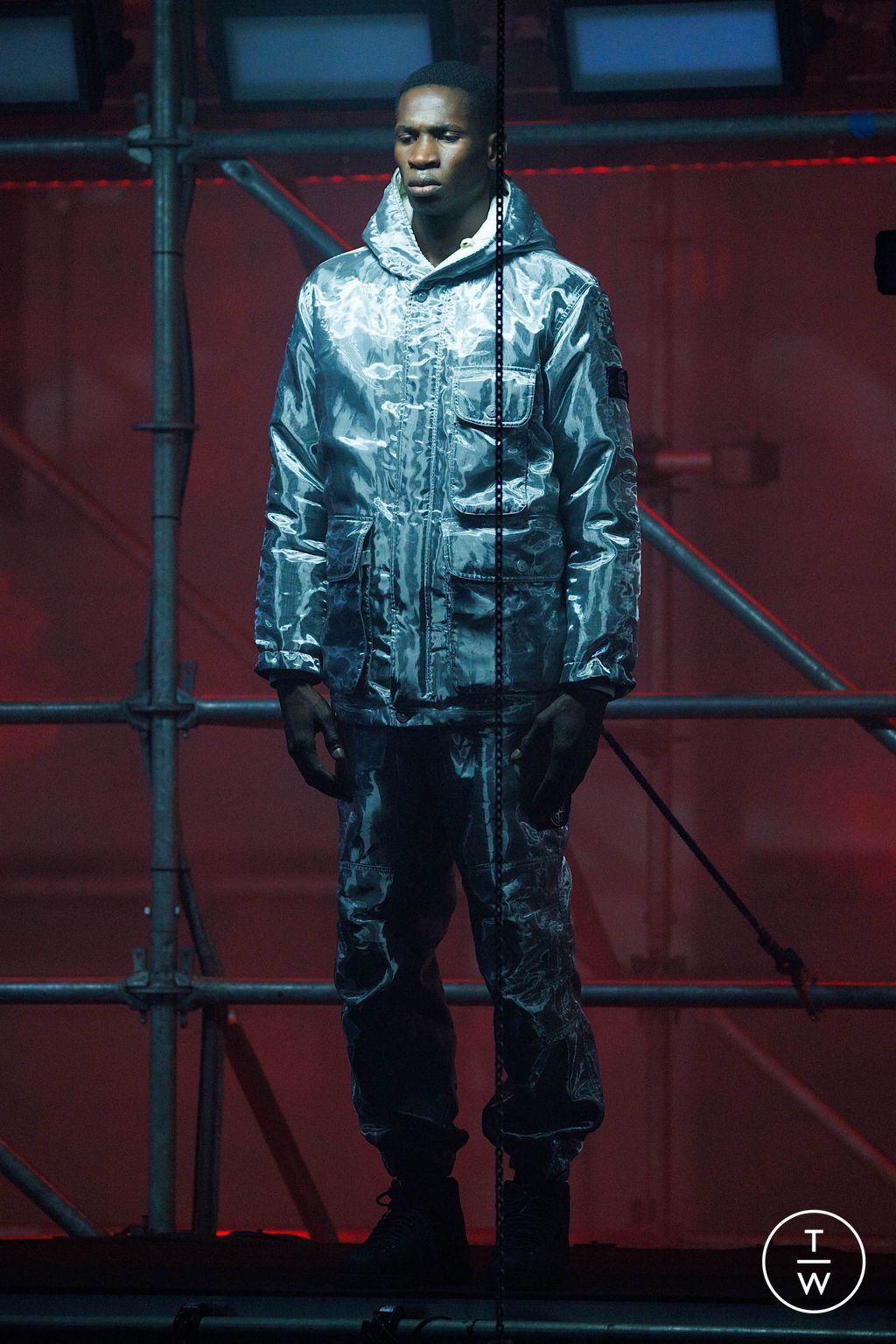 Fashion Week Milan Fall/Winter 2024 look 15 from the Stone Island collection menswear