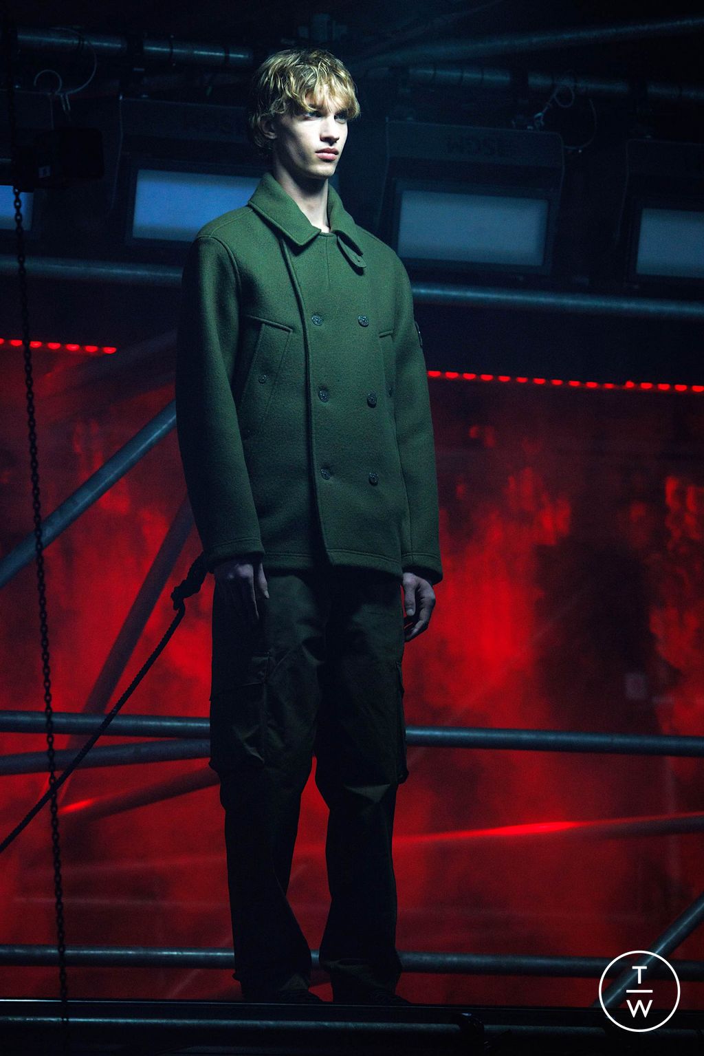 Fashion Week Milan Fall/Winter 2024 look 19 from the Stone Island collection 男装