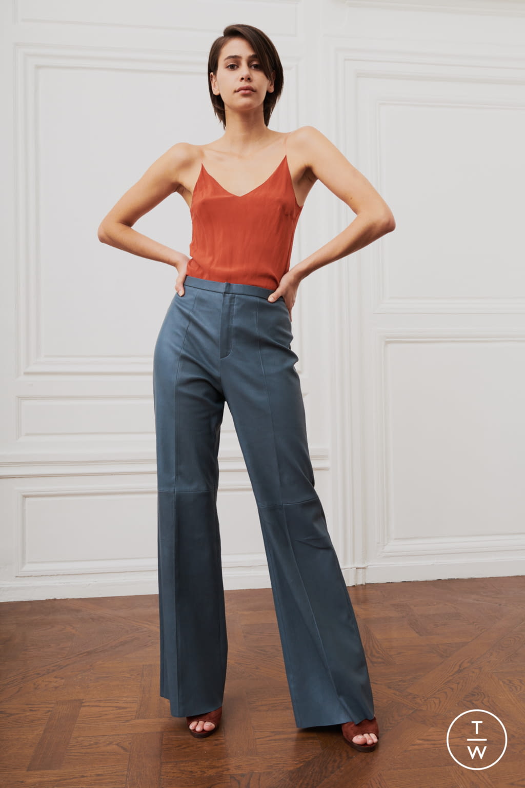 Fashion Week Paris Spring/Summer 2022 look 25 de la collection Stouls womenswear