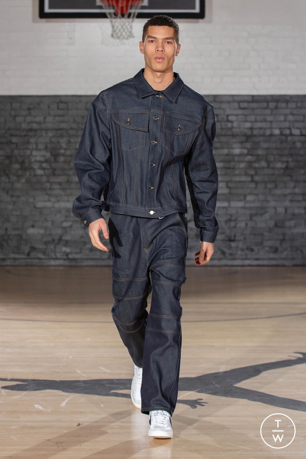 Fashion Week London Fall/Winter 2020 look 12 from the Studio Alch collection 男装