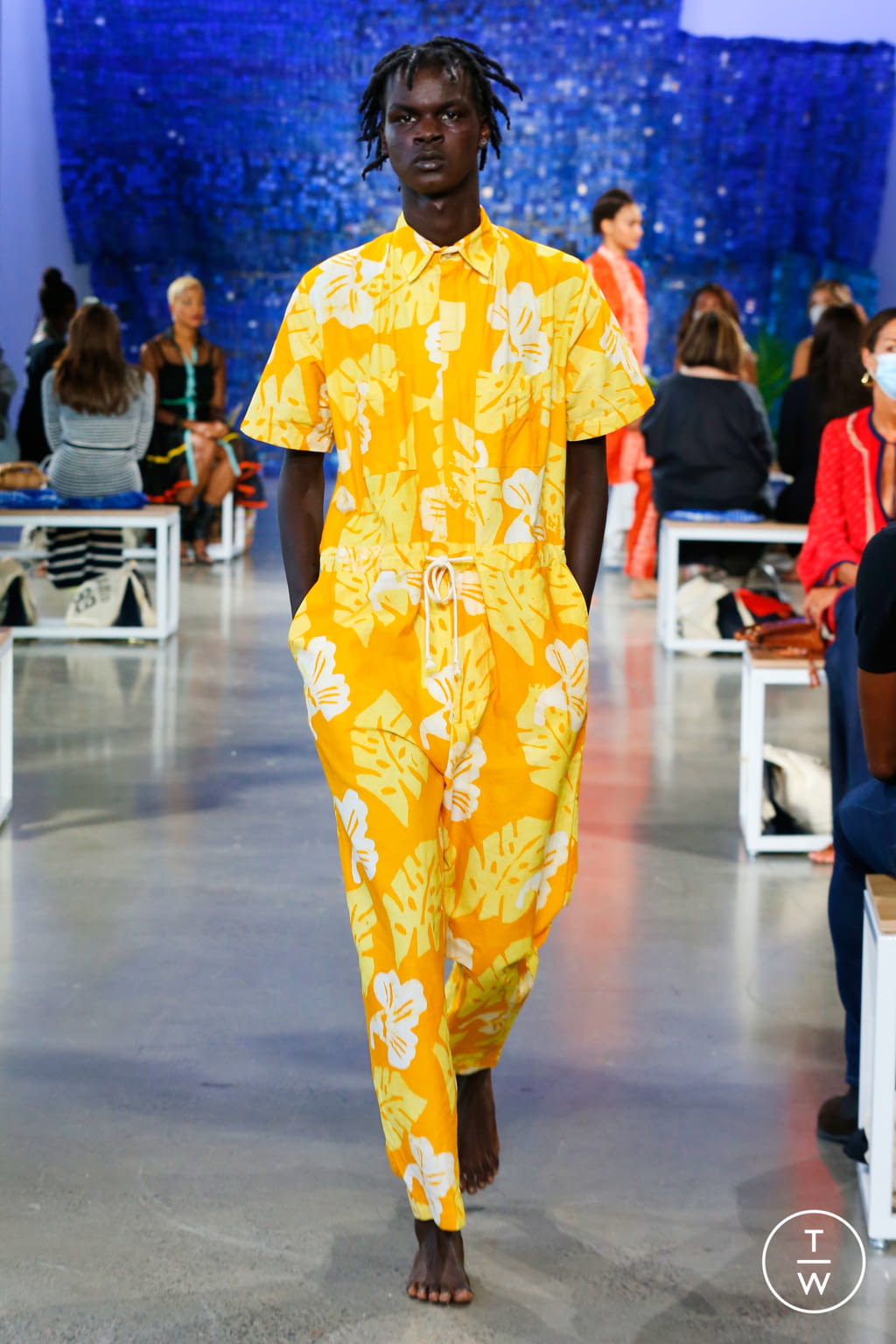 Fashion Week New York Spring/Summer 2022 look 2 from the Studio 189 collection 女装