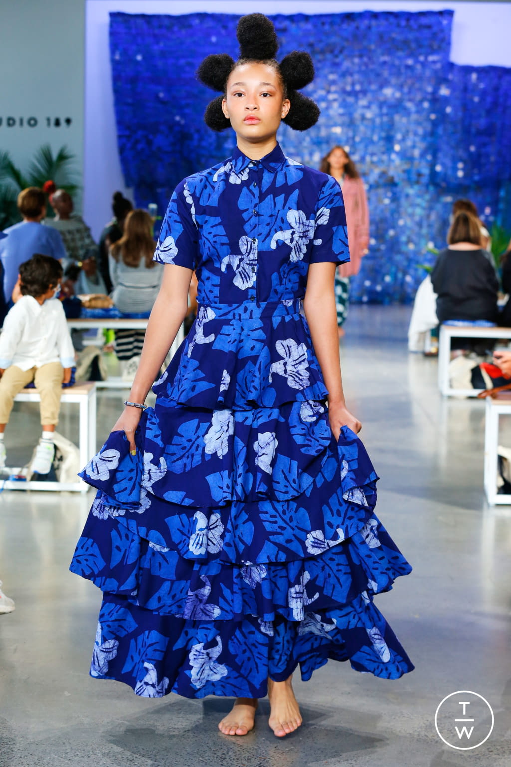 Fashion Week New York Spring/Summer 2022 look 39 from the Studio 189 collection womenswear