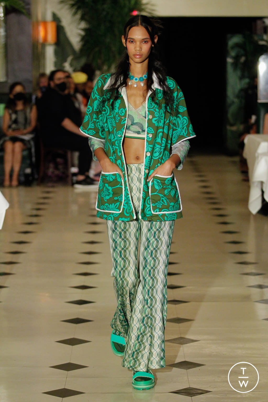 Fashion Week New York Spring/Summer 2022 look 14 from the Anna Sui collection womenswear