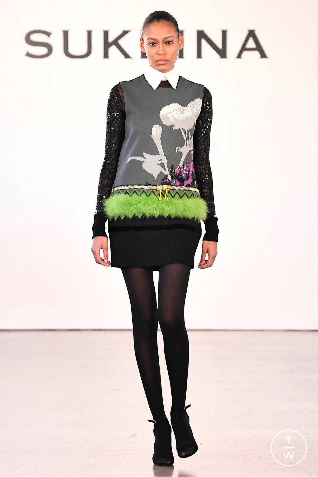 Fashion Week New York Fall/Winter 2023 look 14 from the Sukeina collection 女装
