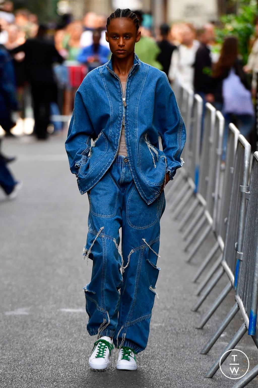 Fashion Week Paris Spring/Summer 2024 look 10 from the Sulvam collection menswear