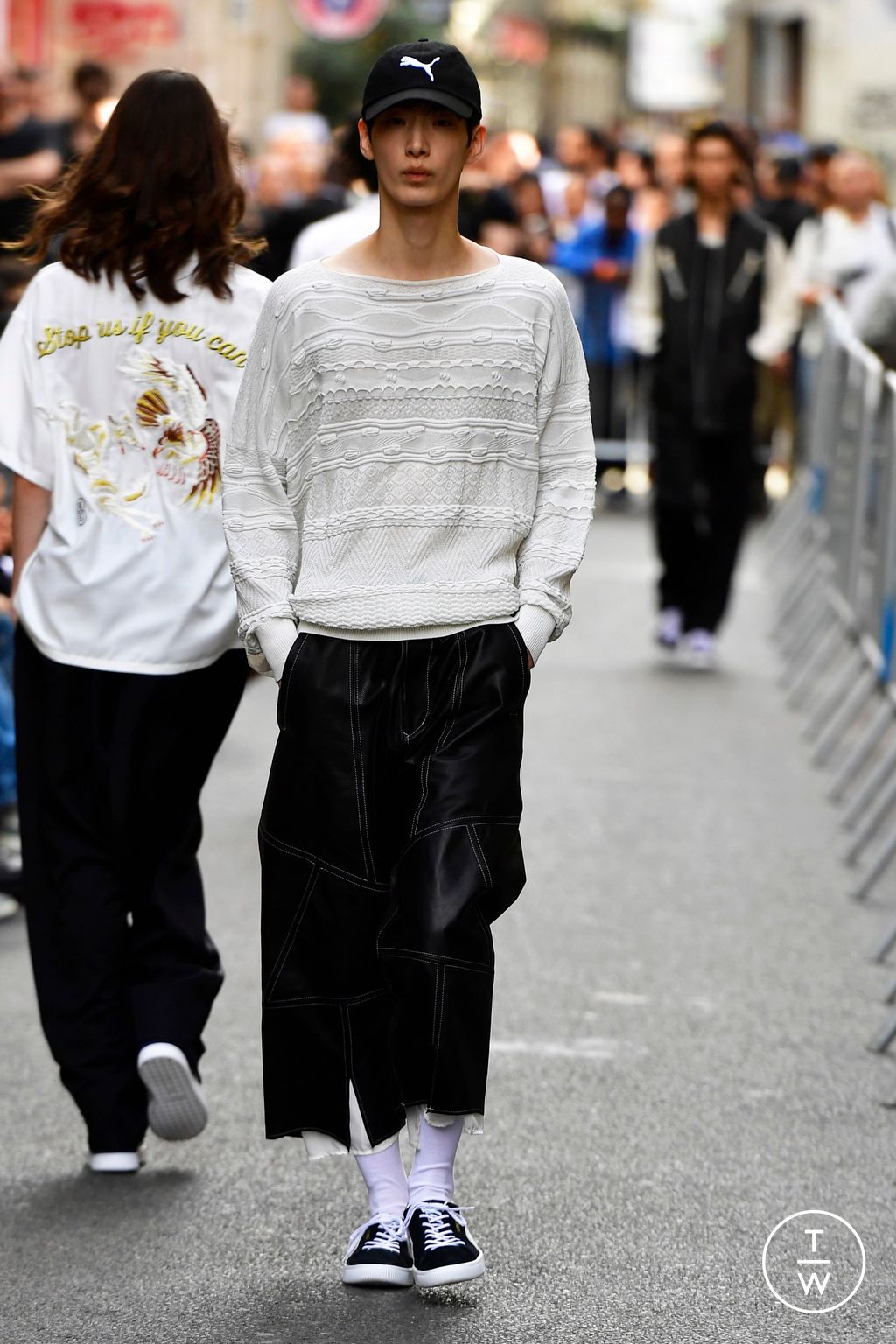 Fashion Week Paris Spring/Summer 2024 look 15 from the Sulvam collection menswear