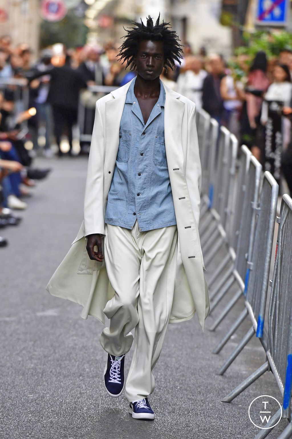 Fashion Week Paris Spring/Summer 2024 look 28 from the Sulvam collection menswear