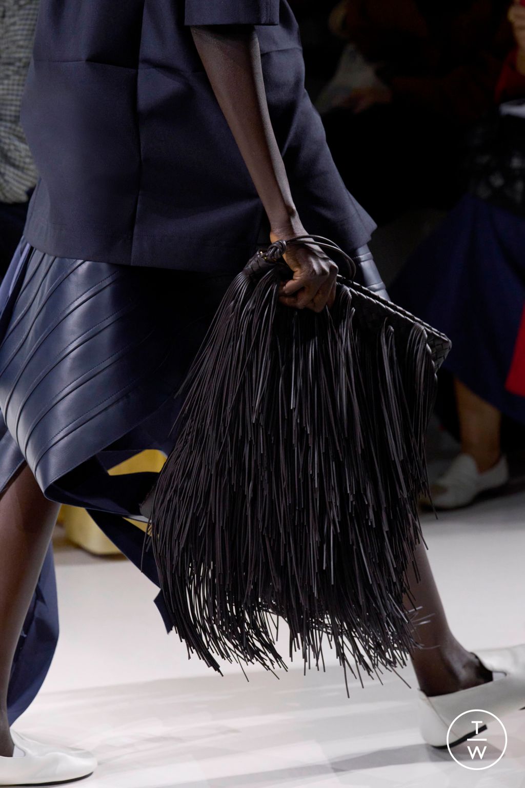 Fashion Week Milan Spring/Summer 2026 look 82 from the Bottega Veneta collection womenswear accessories