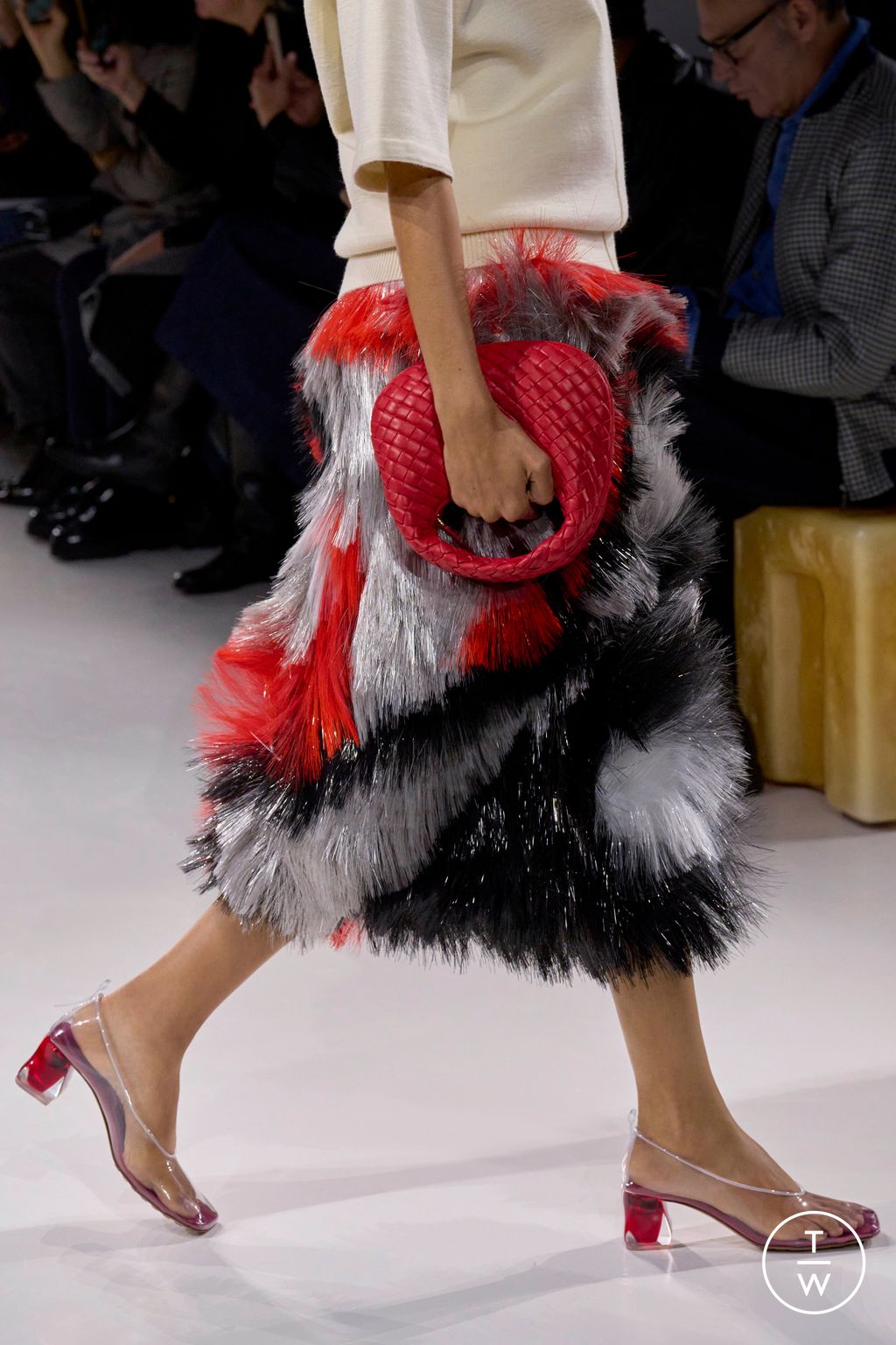 Fashion Week Milan Spring/Summer 2026 look 94 from the Bottega Veneta collection womenswear accessories