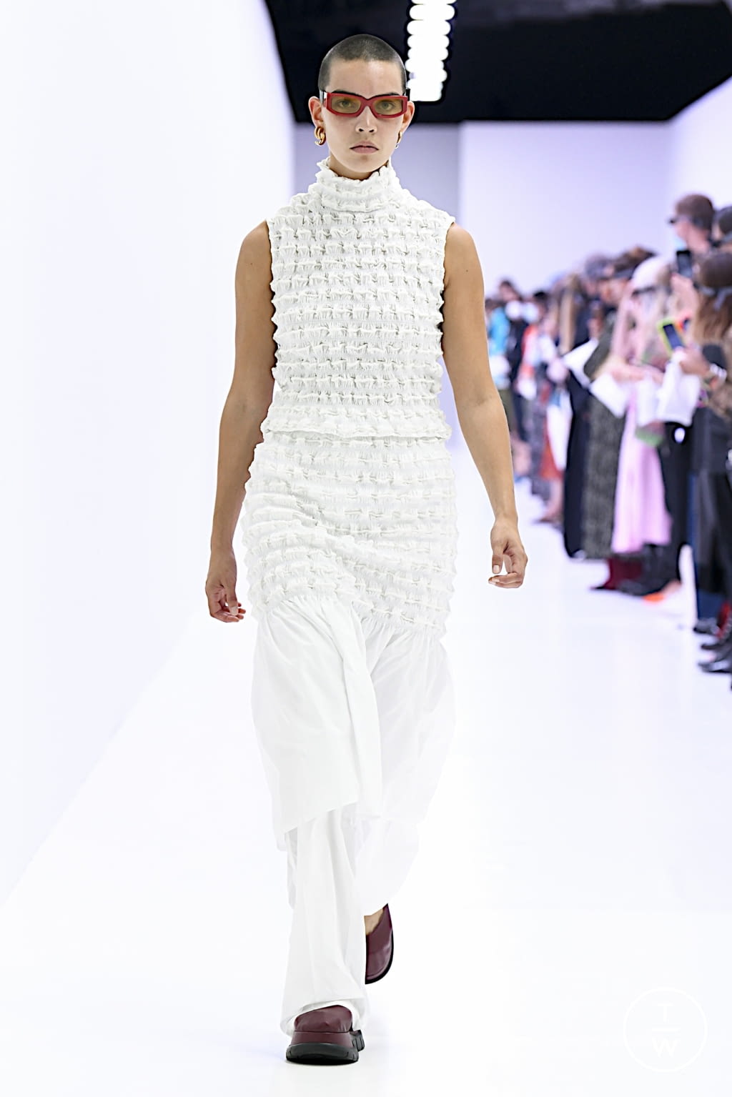 Fashion Week Milan Spring/Summer 2022 look 6 de la collection Sunnei womenswear