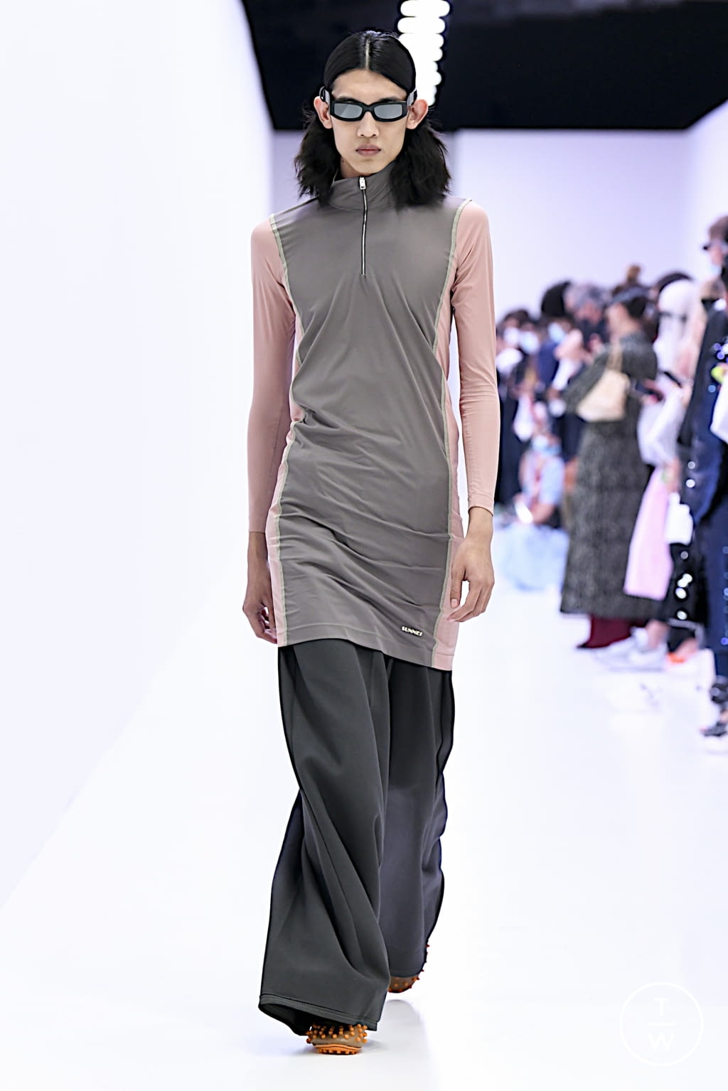 Fashion Week Milan Spring/Summer 2022 look 33 de la collection Sunnei womenswear