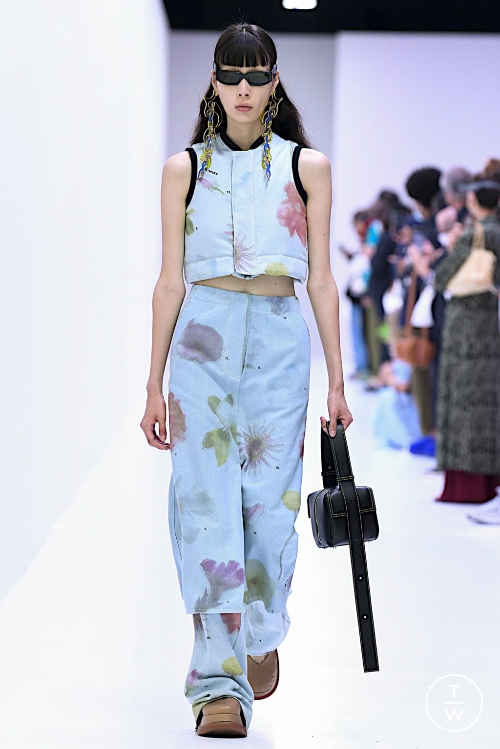 Fashion Week Milan Spring/Summer 2022 look 36 from the Sunnei collection 女装