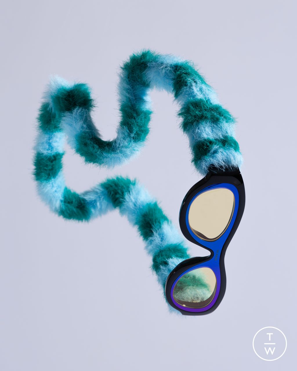 Fashion Week Milan Fall/Winter 2023 look 8 from the Sunnei collection womenswear accessories