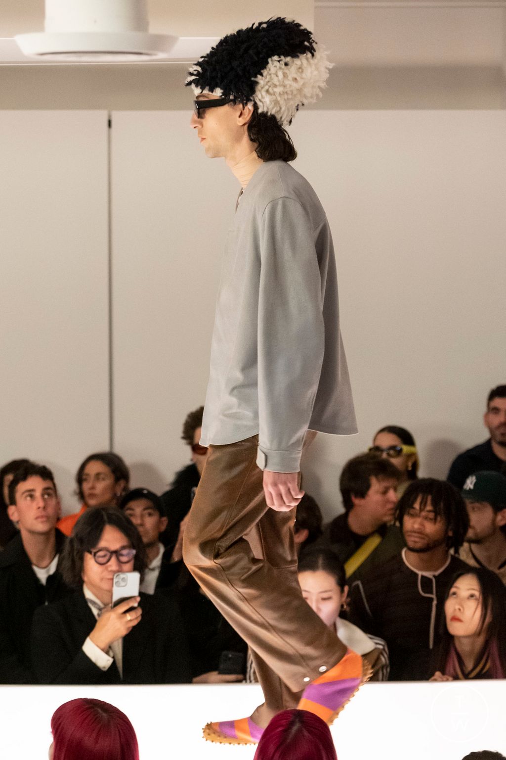 Fashion Week Milan Fall/Winter 2023 look 24 de la collection Sunnei womenswear