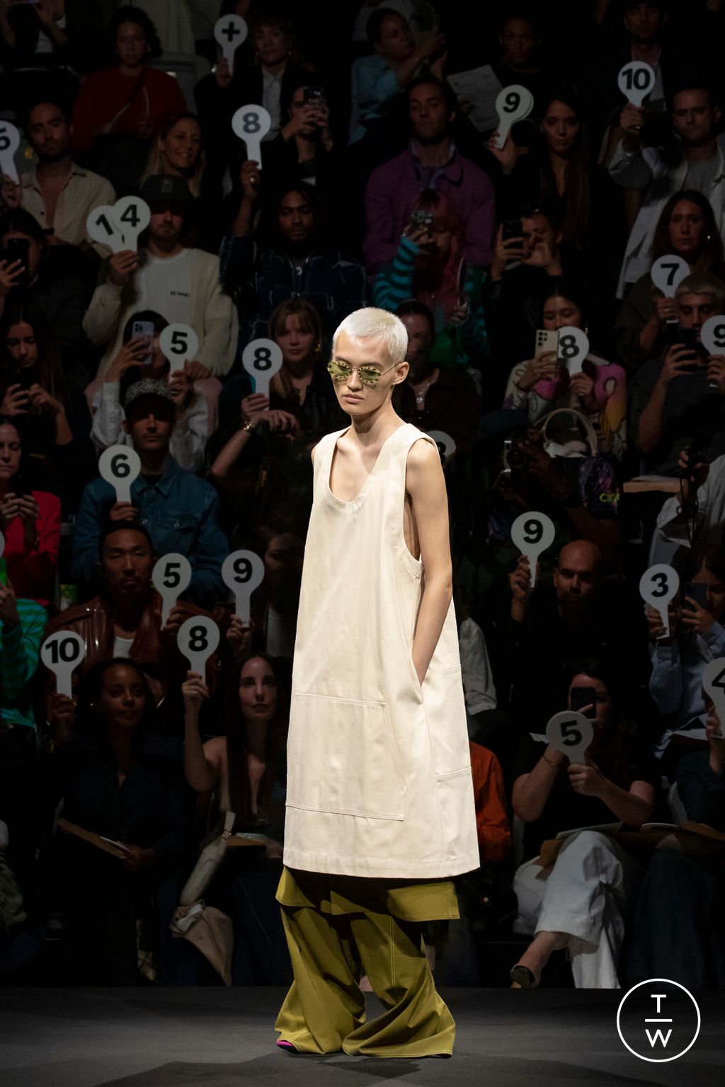 Fashion Week Milan Spring/Summer 2024 look 19 from the Sunnei collection 女装