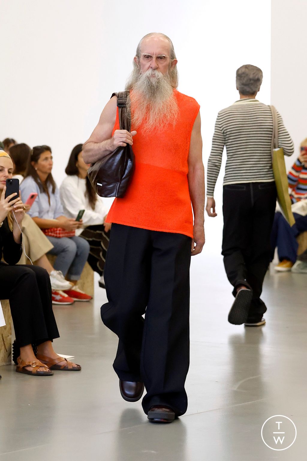 Fashion Week Milan Spring/Summer 2025 look 5 from the Sunnei collection womenswear